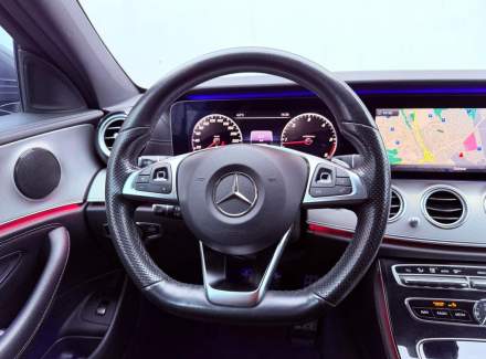 Mercedes-Benz - E-class