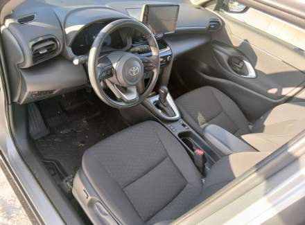 Toyota - Yaris Cross