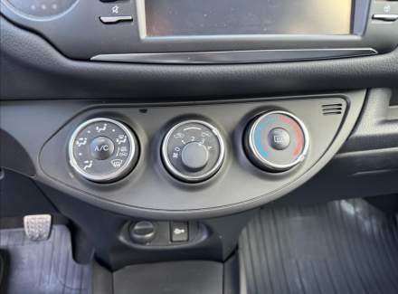 Toyota - Yaris