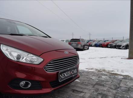 Ford - S-MAX
