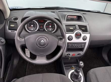 Renault - Megane