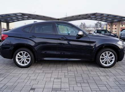 BMW - X6