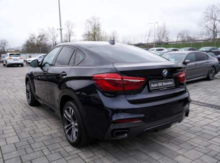 BMW - X6