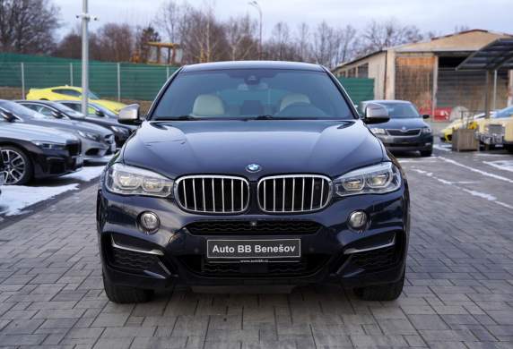 BMW - X6