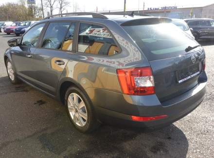 Škoda - Octavia