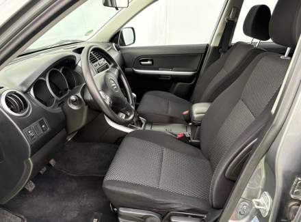 Suzuki - Grand Vitara