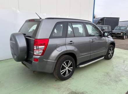 Suzuki - Grand Vitara