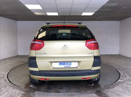 Citroën - C4
