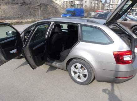 Škoda - Octavia