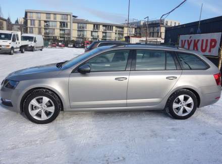 Škoda - Octavia