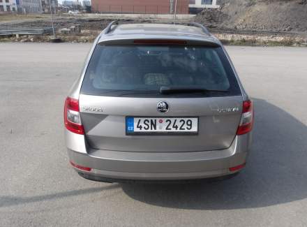 Škoda - Octavia