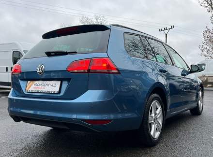 Volkswagen - Golf