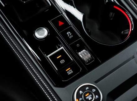 Volkswagen - Touareg