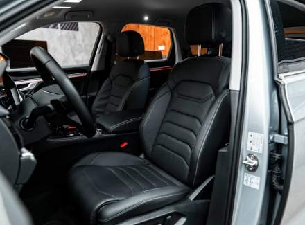 Volkswagen - Touareg