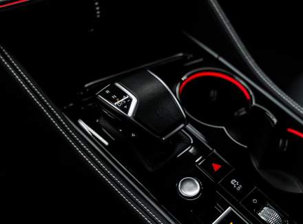 Volkswagen - Touareg