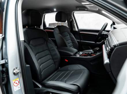 Volkswagen - Touareg