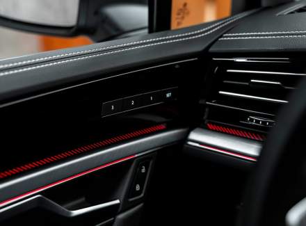 Volkswagen - Touareg