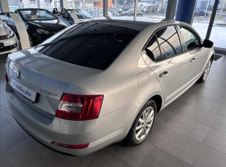 Škoda - Octavia
