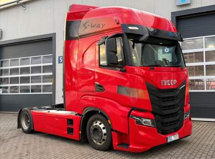 Iveco - S-WAY