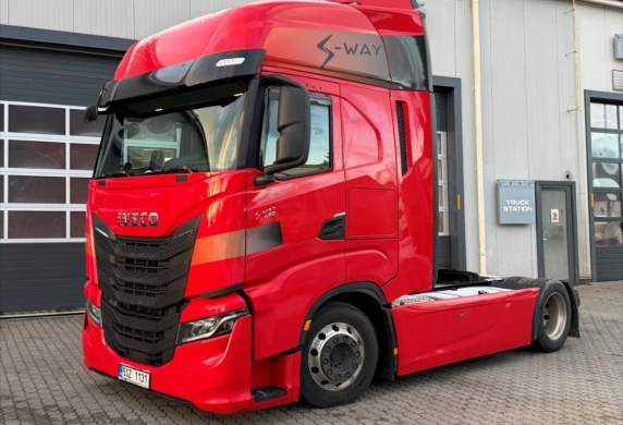 Iveco - S-WAY