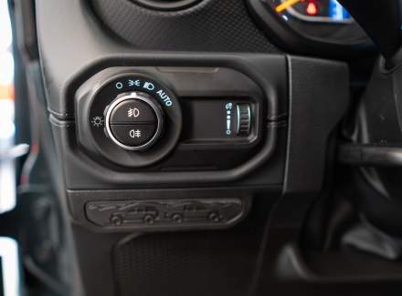 Jeep - Wrangler