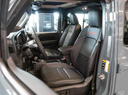 Jeep - Wrangler