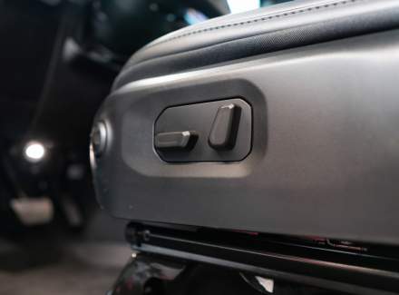 Jeep - Wrangler