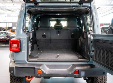 Jeep - Wrangler