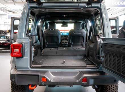 Jeep - Wrangler