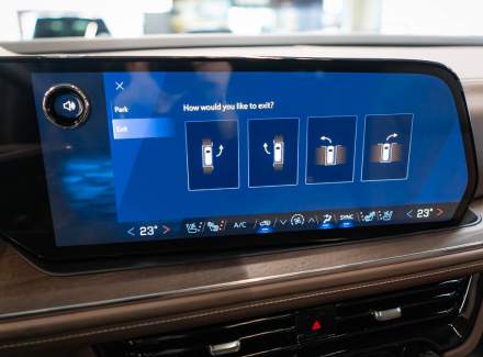 Chevrolet - Suburban