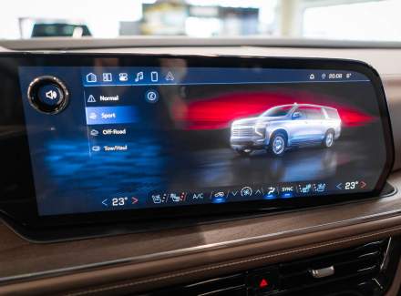 Chevrolet - Suburban