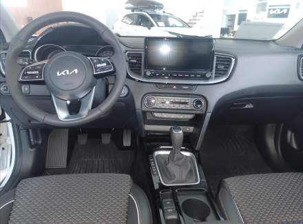 Kia - XCeed