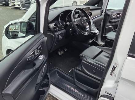 Mercedes-Benz - V-class