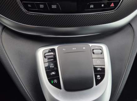 Mercedes-Benz - V-class