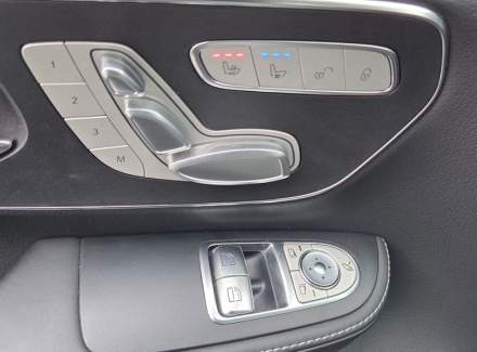 Mercedes-Benz - V-class