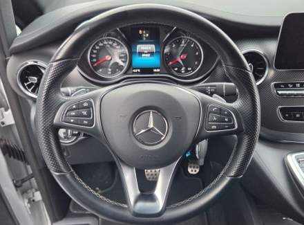 Mercedes-Benz - V-class
