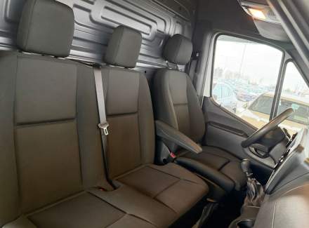 Mercedes-Benz - Sprinter