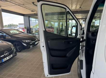 Mercedes-Benz - Sprinter