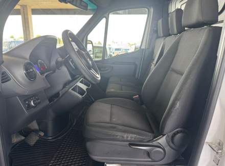 Mercedes-Benz - Sprinter