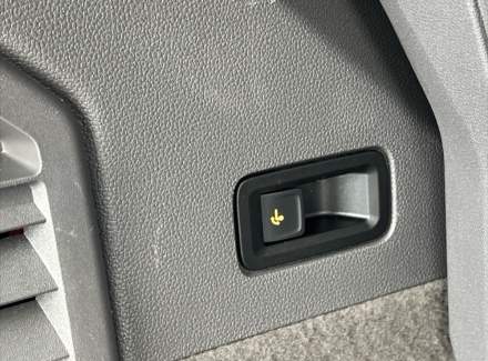 Volkswagen - Multivan