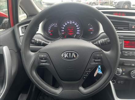 Kia - Cee'd