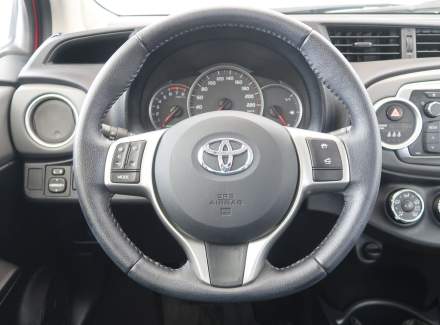 Toyota - Yaris