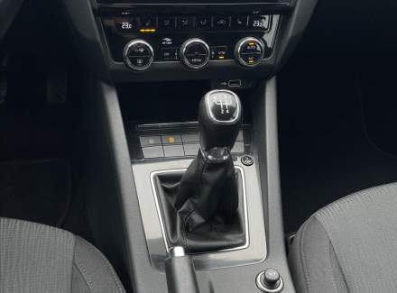 Škoda - Octavia
