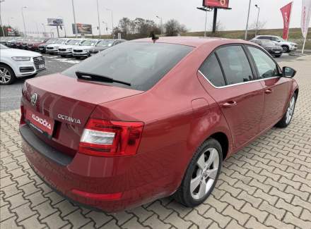Škoda - Octavia