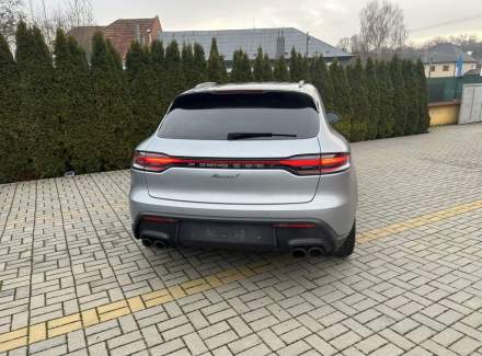 Porsche - Macan