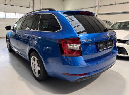 Škoda - Octavia