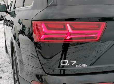 Audi - Q7