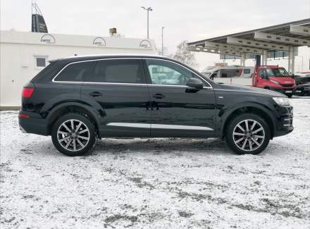 Audi - Q7