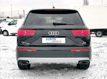 Audi - Q7