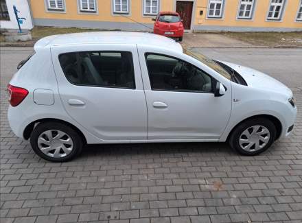Dacia - Sandero